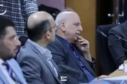 دیدگاه ناظر بر صندوق‌ها منفی است