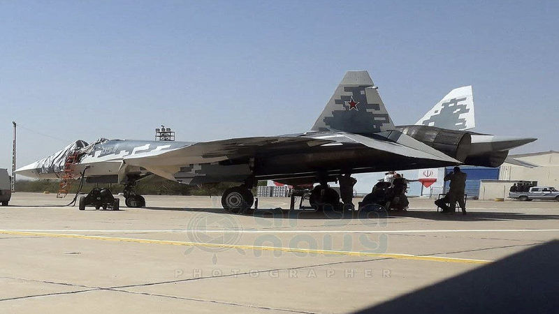 چرا فرود جنگنده سوخو-57 روسی در ایران اهمیت دارد؟