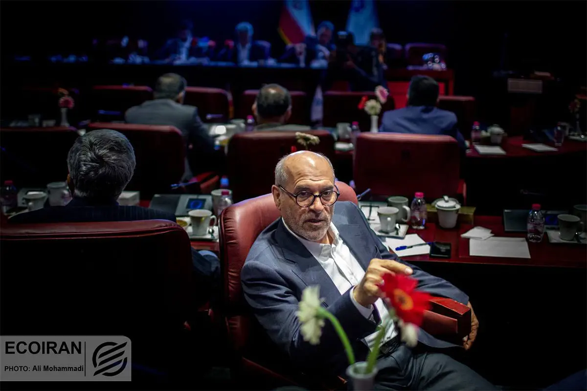 رئیس اتاق تهران: مشکل FATF باید حل شود/ تقریبا هیچ ایرانی حساب فعالی در بانک‌های دنیا ندارد