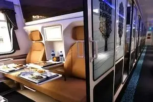 12 توصیه سفر در ماه رمضان 1404 با قطار برای روزه داران