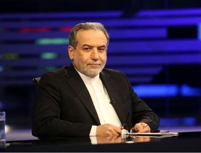 احتمال سفر تیم مذاکره کننده به وین / عراقچی از همکاری جدید با آژانس خبر داد