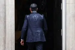 چرا سوناک با وجود احتمال شکست قطعی در انتخابات اصرار به برگزاری آن دارد؟