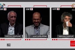 غنی نژاد:  ظاهرا آقای علیزاده با لیبرال دموکراسی مشکلی ندارد