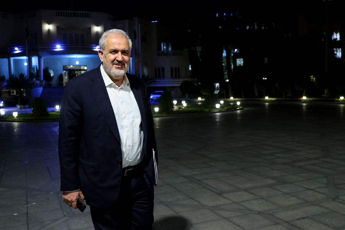 کمیسیون انرژی، علی‌آبادی را فرا خواند: خاموشی‌های اخیر علت احضار وزیر نیرو به مجلس