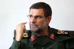 فرمانده نیروی دریایی سپاه: پرچم ما عملیاتی است، اما سفید بالا نمی‌بریم
