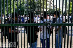 دانشجو را از دانشگاه نرانید/ بگذارید اعتراض در دانشگاه بماند