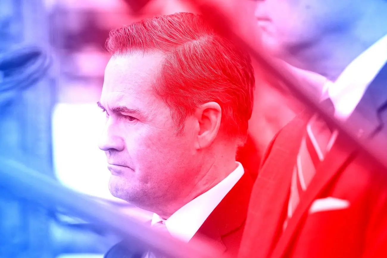 چرا چهره‌های برجسته جناح ترامپ به دشمنی با مشاور جنگ‌طلب امنیت ملی برخاستند؟