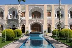 آشنایی با نکات طلایی درباره هتل عباسی اصفهان که شما را به رزرو این هتل لوکس ترغیب می‌کند