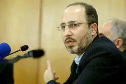 رسانه دولت صدای دولت را درآورد! / خلجی: کار روزنامه ایران «قصور» بود