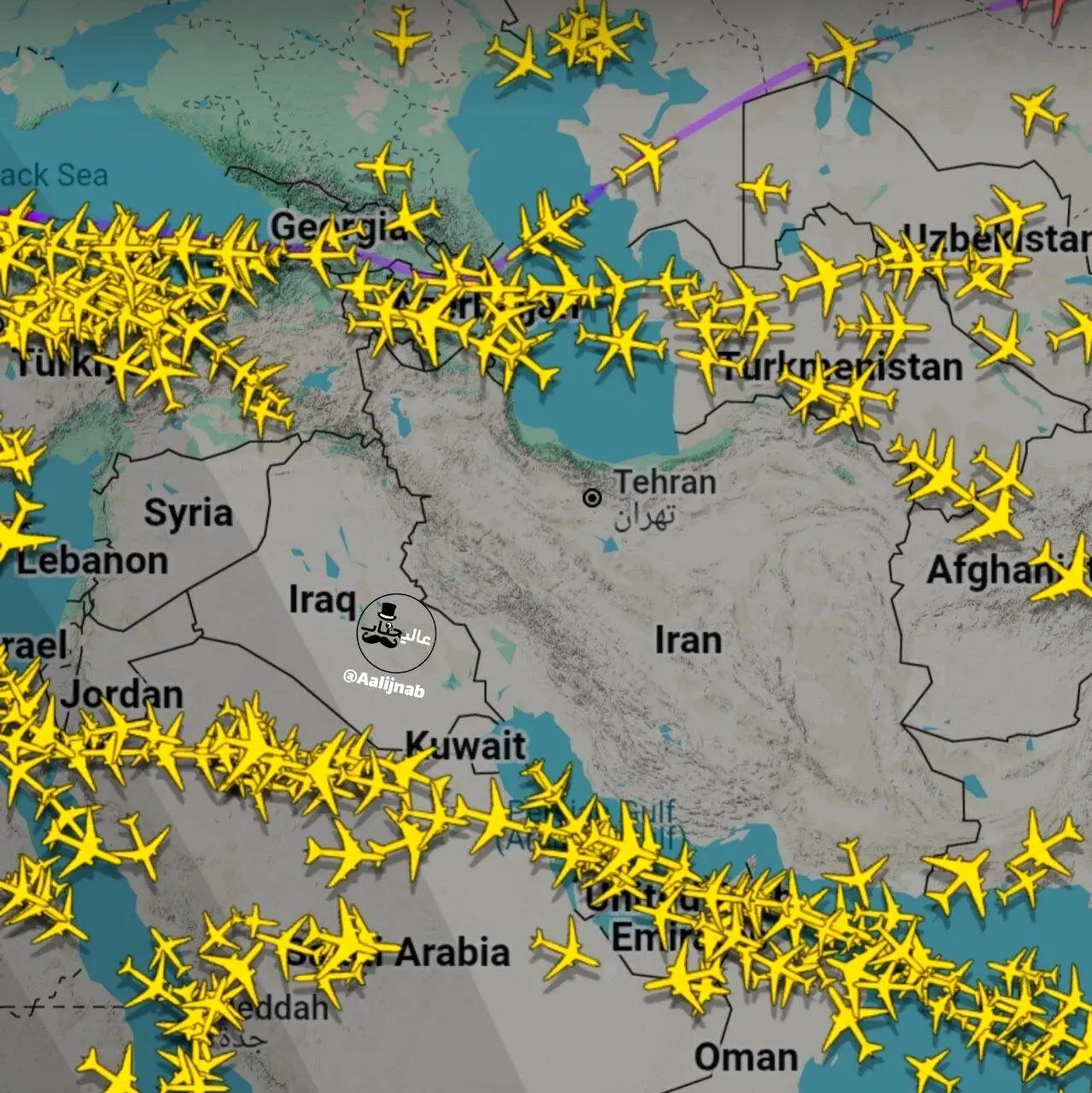 لغو پروازها تا ساعت ۱۴ امروز تمدید شد