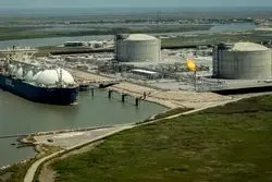 بلومبرگ: نگرانی اروپا از توقف صدور مجوزهای جدید صادرات ال‌ان‌جی در آمریکا 