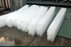 هشدار وزارت بهداشت درباره استفاده از یخ‌های صنعتی در نوشیدنی‌ها