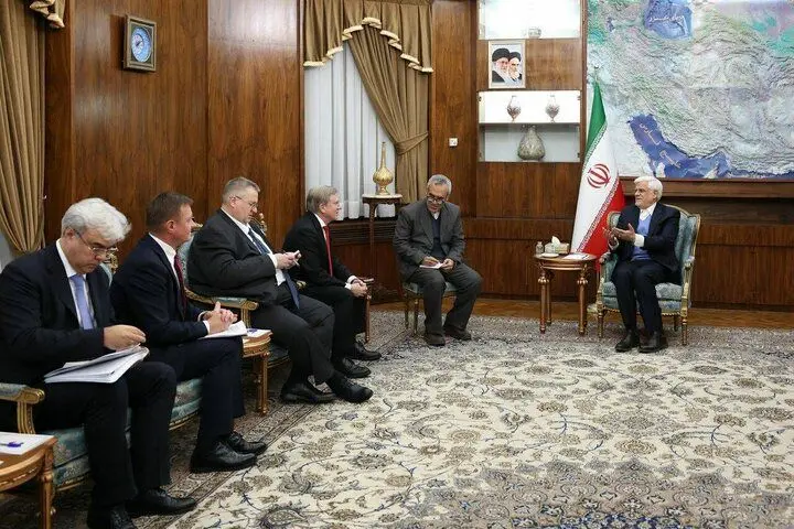 عارف: ارتباط خوب تهران با مسکو به نفع کل منطقه است