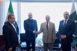 قالیباف با نخست‌وزیر پاکستان دیدار کرد؛ جزئیات نشست مهم در سوئیس