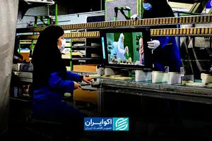 زنان کار می‌کنند، مردان تصمیم می‌گیرند؛ شکاف قدرت همچنان پابرجاست