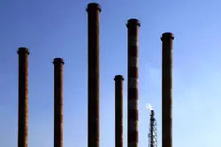 آتش‌سوزی در پالایشگاه گاز فجر جم/ پدافند بوشهر فعال شد