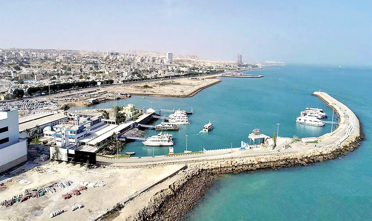 واکنش مناطق آزاد به سخنان عضو کمیسیون اقتصادی