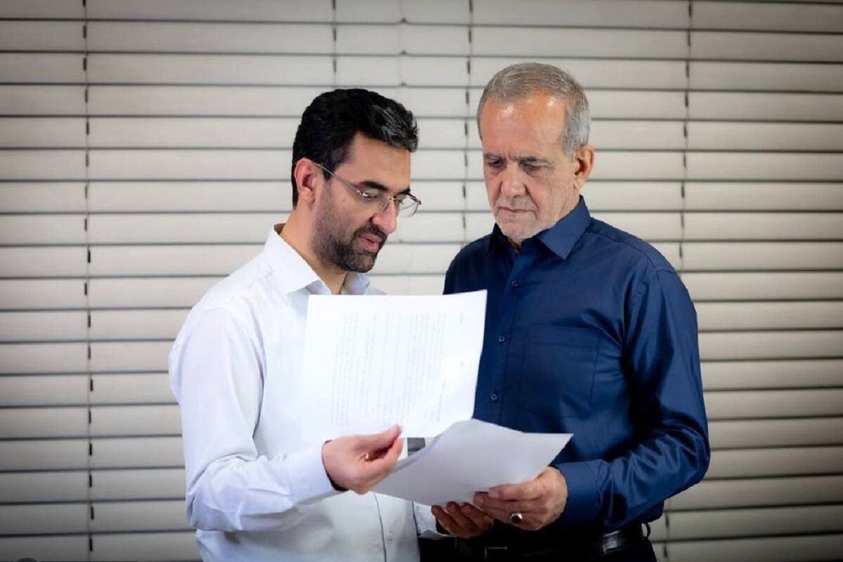 جهرمی خطاب به پزشکیان: فرصت برای اصلاح امور را با حرف‌های بی‌حساب از بین می‌برند