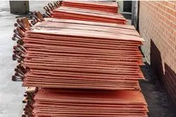 کاهش درآمد معادن فلزی با وجود رشد نرخ