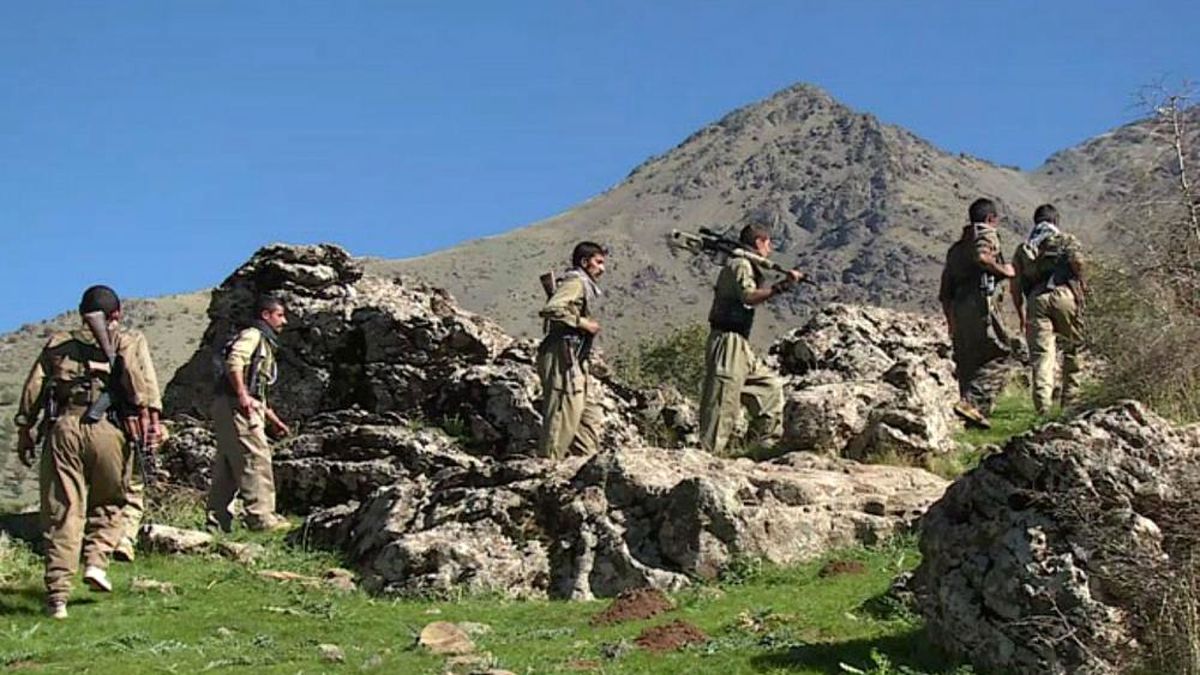 آغاز روند خلع سلاح نیروهای معارض در اقلیم کردستان و انتقال به اردوگاه پناهندگان سازمان ملل 