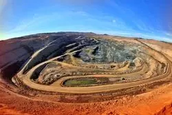 بررسی عملکرد ماهانه شرکت گلگهر/ افت قیمت قابل توجه سهام کگل از ابتدای سال