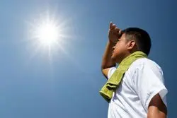 هشدار وزارت بهداشت: نور خورشید دشمن خاموش پوست و چشم!