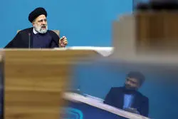 انتقاد رئیس‌جمهور از عدم اجرای قوانین مناطق آزاد