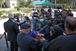 وزیر صمت: گرانی خودرو بخاطر نگاه مردم است / وزیر ارتباطات: اینترنت مشکلی ندارد