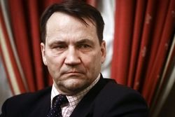 لهستان: علف می خوریم اما مستعمره روسیه نمی شویم