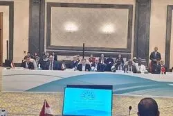 نشست D8 در قاهره با حضور عراقچی آغاز شد/ دیپلماسی‌های وزیر امور خارجه در حاشیه این نشست