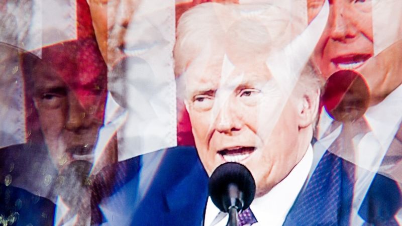 تیموتی اسنایدر؛ چرا ترامپ همیشه جا می‌زند؟