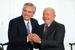 چپ‌های لاتین «سور» می‌دهند