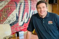 امپراطوری چندمیلیارد دلاری «ریزیگ کینز»: ایده‌ای نامحبوب که به کسب‌‎وکاری بزرگ تبدیل شد