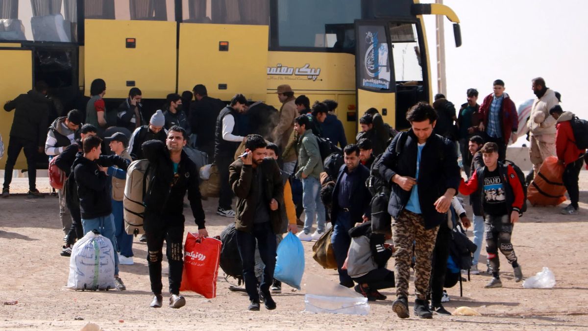 فشار حداکثری و حرکت در راه اسلامآباد؛ اخراج مهاجران تهران و طالبان را در مسیر برخورد قرار میدهد؟