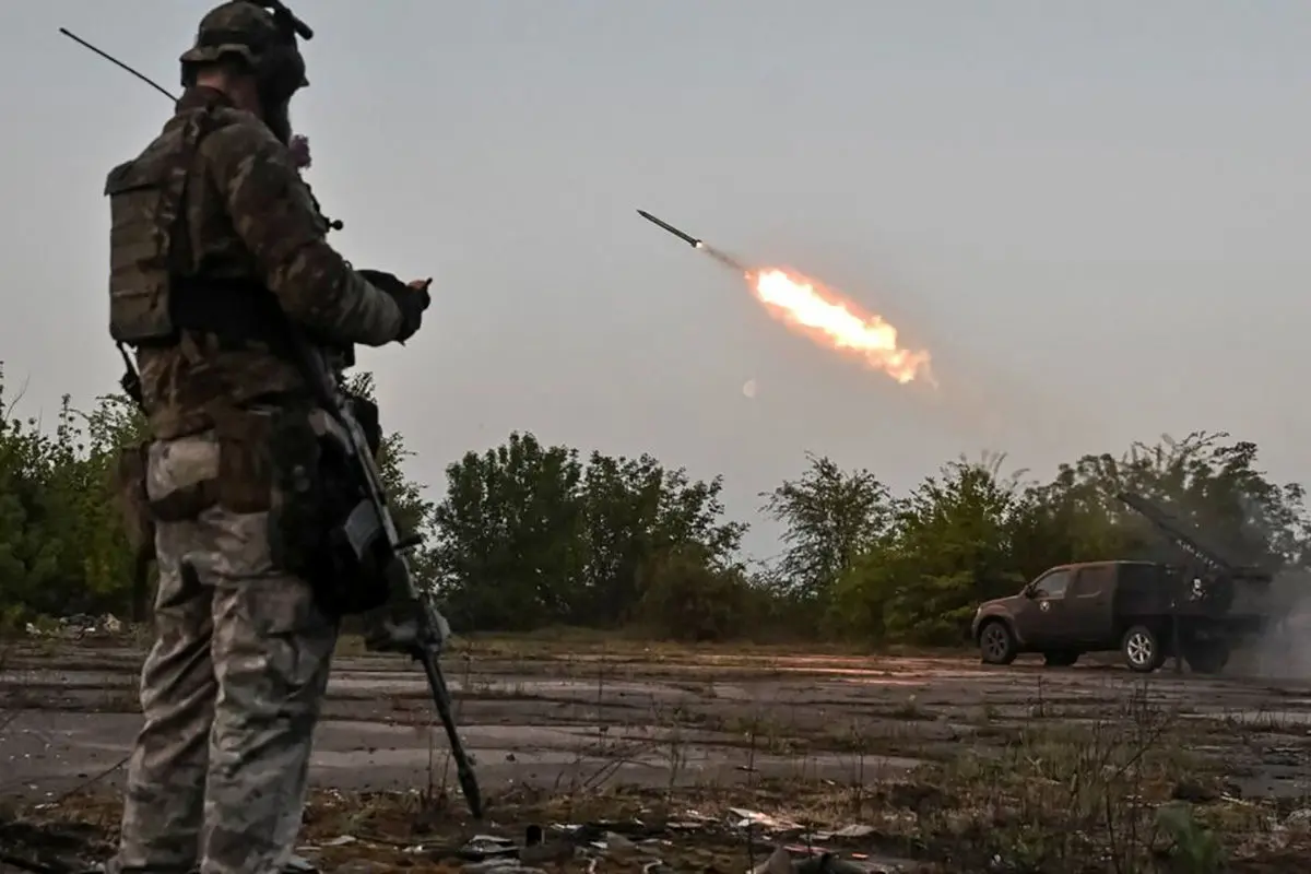 مرگ مغزی ناتو/ اکونومیست: پایان جنگ اوکراین آغاز فروپاشی اروپا خواهد بود