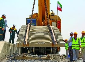 تشکیل کمیته ویژه حمل و نقل بین ایران و عراق/ آخرین جزئیات از پروژه راه‌آهن بصره - شلمچه
