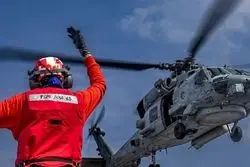 دیپلماسی زیر سایه ناوها؛ پیام‌های متناقض واشنگتن به تهران