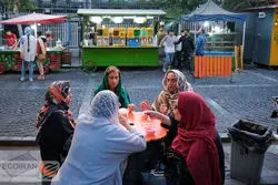 مشکلی با ون کافه ها نداریم 