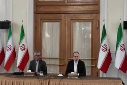 عراقچی: مذاکرات برای دستیابی به راه‌حل دیپلماتیک همچنان وجود دارد