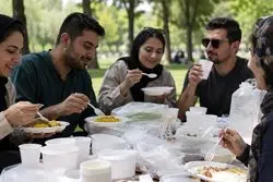 مصرف وسایل یکبار مصرف پلاستیکی در ایران چقدر است؟ آمار جدید مرکز آمار پاسخ می‌دهد