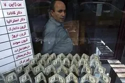 وقت رکورد شکنی در بازار دلار

