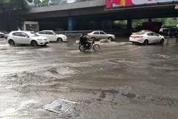 زیرپل صدر دریاچه شد

