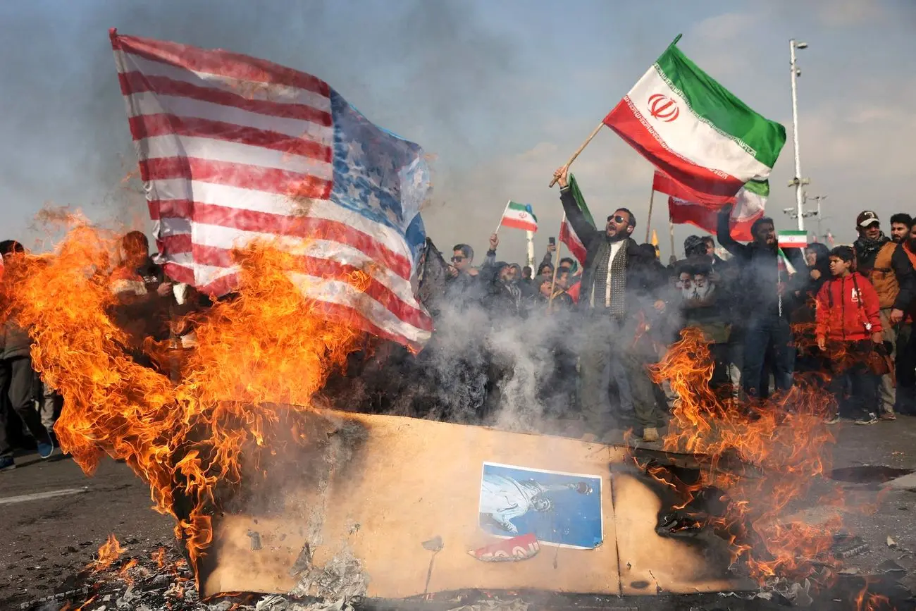 ادعای رسانه‌های غربی در مورد تصمیم ترامپ برای پیوستن به جنگ اسرائیل علیه ایران