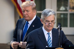 واکنش رئیس فدرال رزرو درباره اثر تعرفه‌های ترامپ بر اقتصاد آمریکا