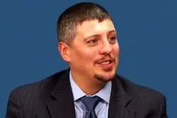 ادعای معمار تحریم ها: ایران به‌اندازه چندین بمب هسته‌ای اورانیوم دارد؟