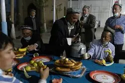 چگونه دولت چین شهروندان مسلمانش را مجبور می‌کند ثابت کنند که روزه نیستند؟