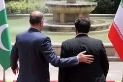 بازی هم‌زمان اسلام‌آباد در زمین تهران و ریاض