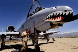 جنگده های «سنگر شکن» آمریکایی راهی خاورمیانه شد؛ سیگنال واشنگتن برای ایران؟