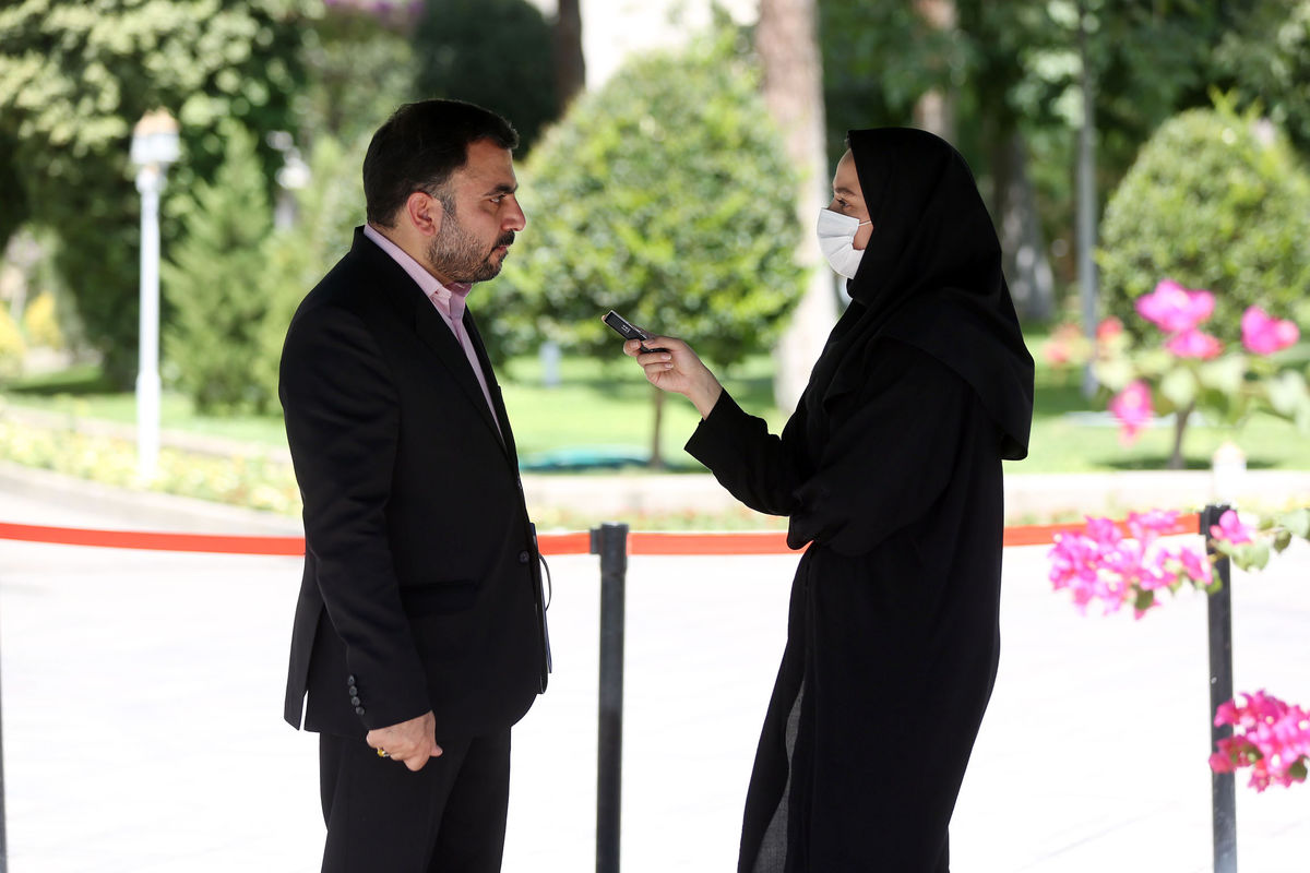 رفع فیلتر برخی سرویسها، منهای اینستاگرام و واتساپ / اعتراف به قطع گسترده اینترنت در زمان کنکور