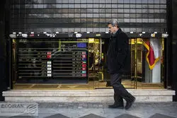 تعطیلی، عمق بازار طلا و ارز را کم کرد؛ انس طلا و بیت‌کوین عامل نوسان در بازار